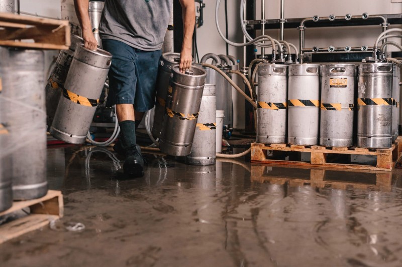 How to start a craft brewery?